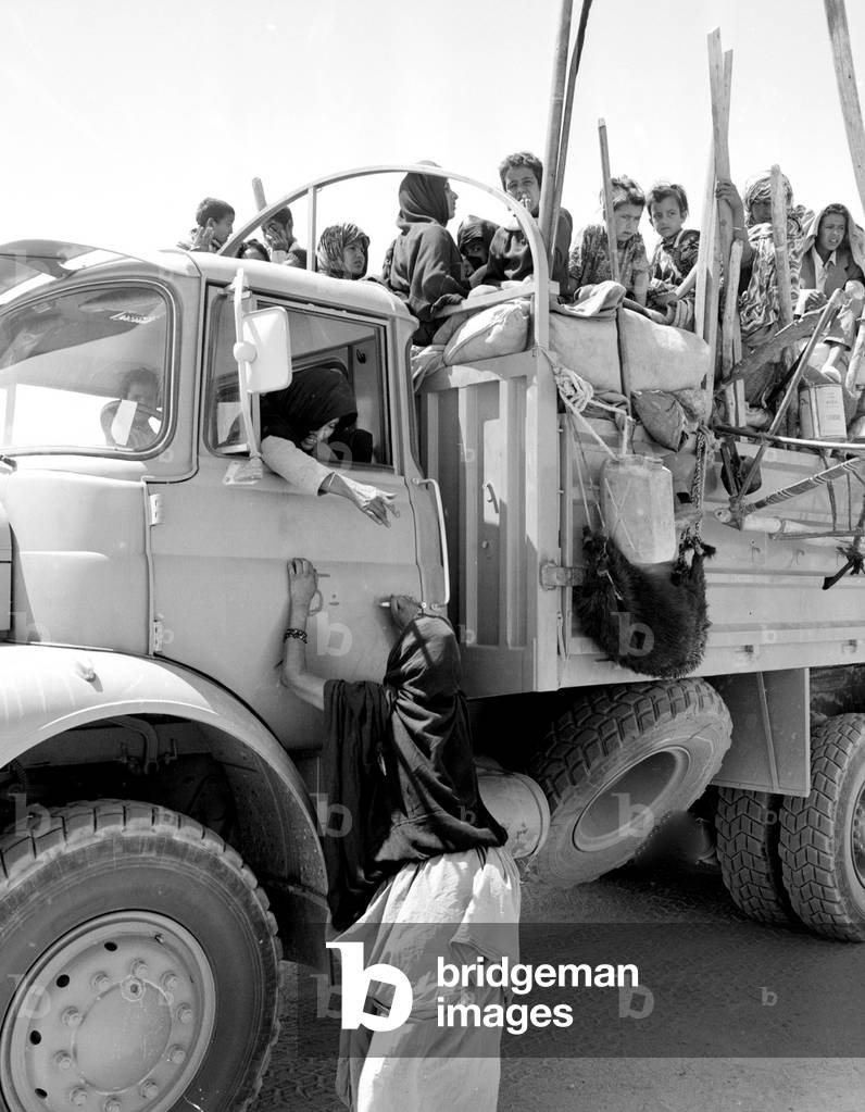 Saharan refugees, 1976