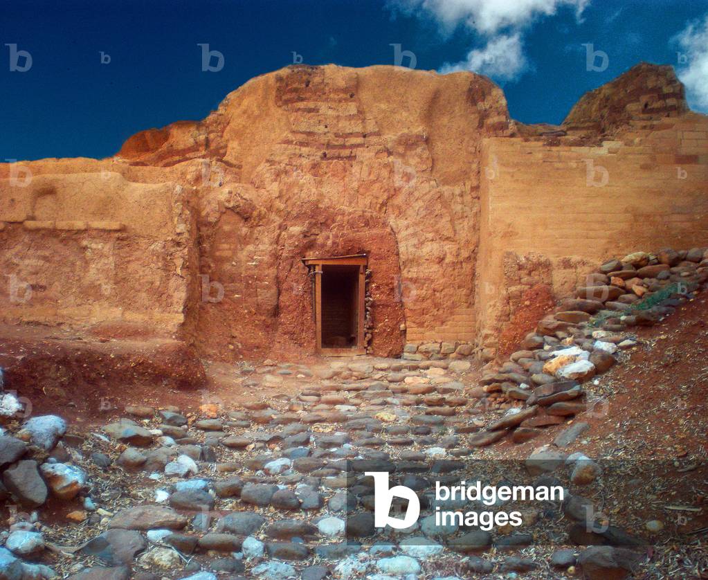 Mud-brick fortification and arched city gate, 18th century BC, Tel Dan, Israel (photo)