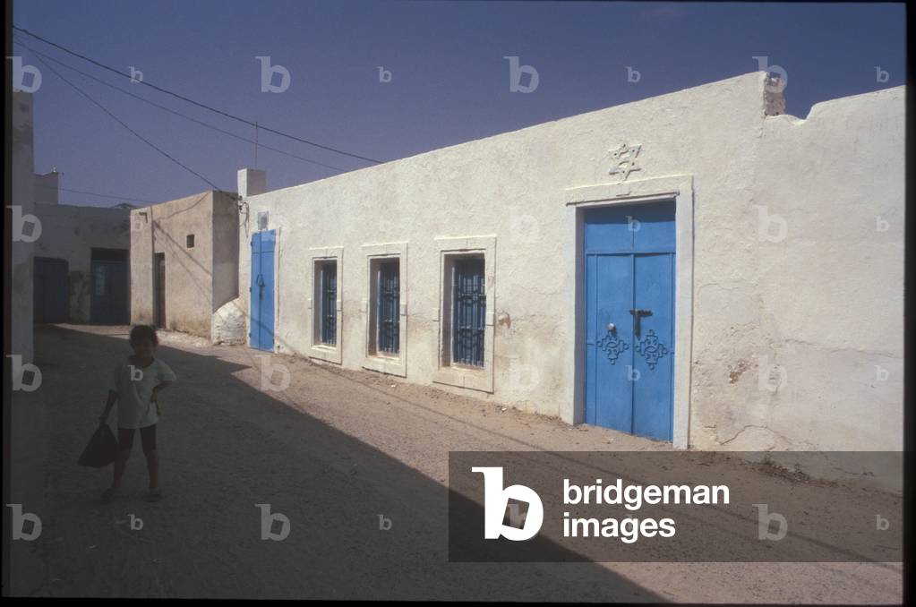 2875. Synagogue In The Jewish Quarter Of Djerba, Tunis (photo)