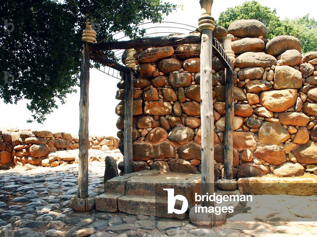 Reconstruction, using original parts, of the podium at the city gate of Dan, Israel (photo)