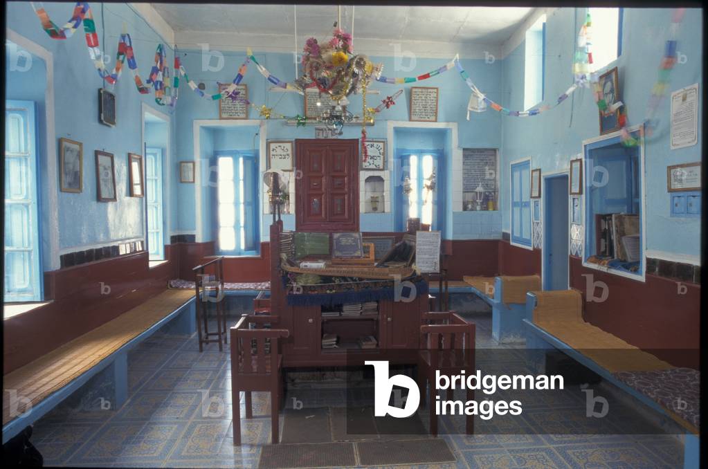 2874. Synagogue In Djerba, Tunis, c.18th century  (photo)