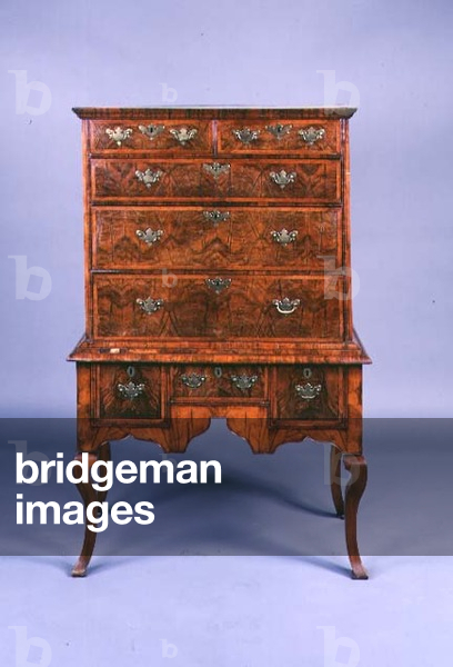 Queen Anne chest on square section cabriole legs, c.1710 (walnut)