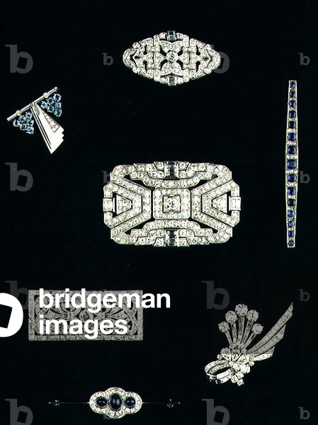 Selection of diamond jewellery: Art Deco baguette diamond plaque brooches; sapphire and diamond bar brooch; Art Deco aquamarine bar brooch; baguette diamond spray brooch