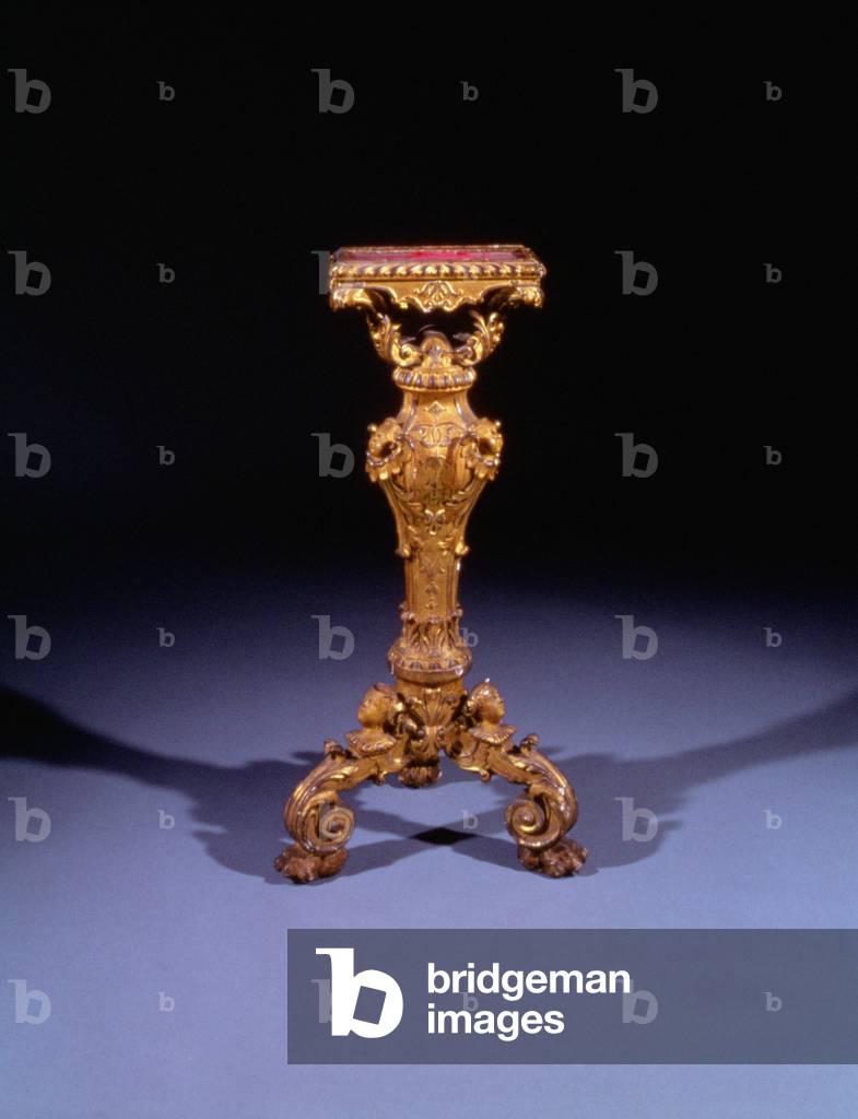 Queen Anne stand, c.1710 (giltwood)