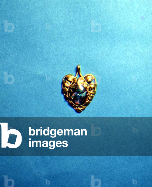 Art Nouveau black opal matrix pendant, signed 'Arnould' 1900