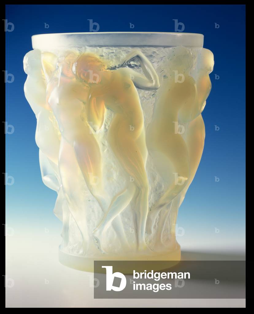 'Bacchantes' opalescent vase (glass)
