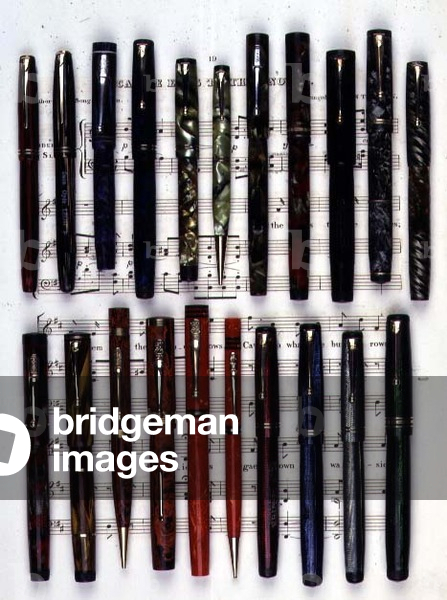 Vintage Fountain Pens and Pencils