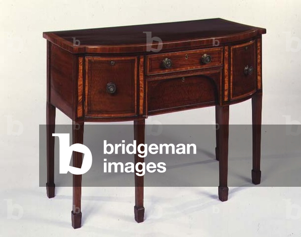 Mahogany sideboard with satinwood crossbanding c.1850