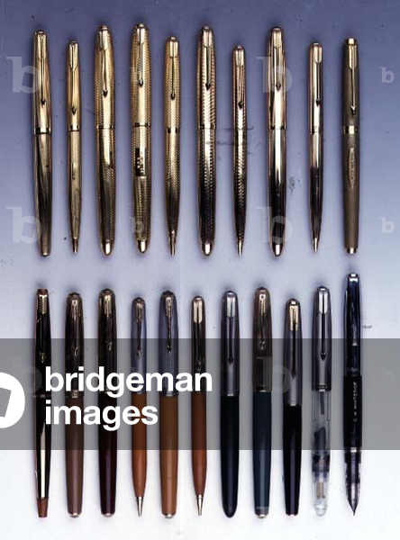 Twenty One Vintage Parker Fountain Pens and Pencils
