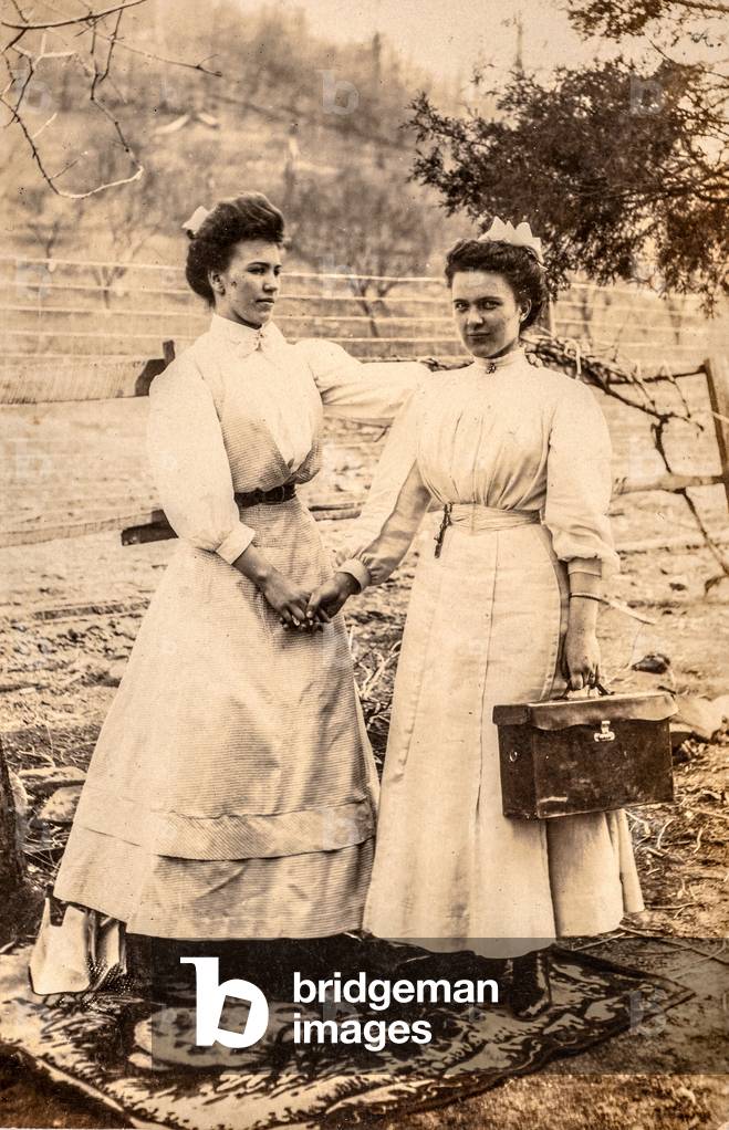 Portrait of Two Nurses in a Field, Harris Station, Ohio, US, c.1900 (postcard)