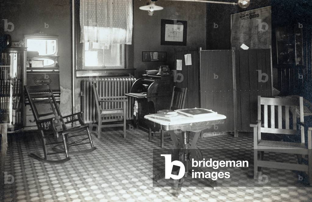 Dr. Elizabeth Shrieves Office, Ohio, Wilmington, Ohio, c.1910 (silver gelatin print)