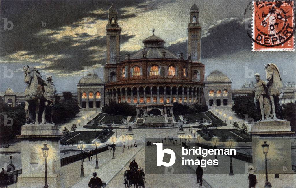 Paris: the Iena bridge and the old Palais du Trocadero (built in 1878), by night, postcard, 1907