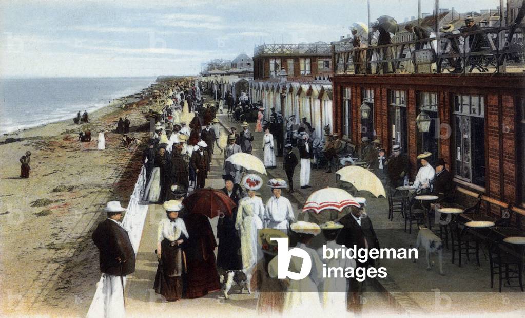 Luc sur Mer, Normandy, France: the sea wall, postcard, c. 1910