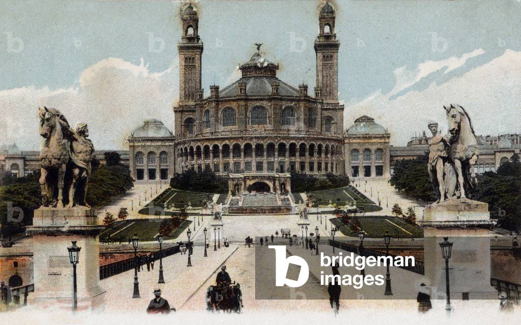 Paris: the Iena bridge and the old Palais du Trocadero (built in 1878), postcard, c. 1900