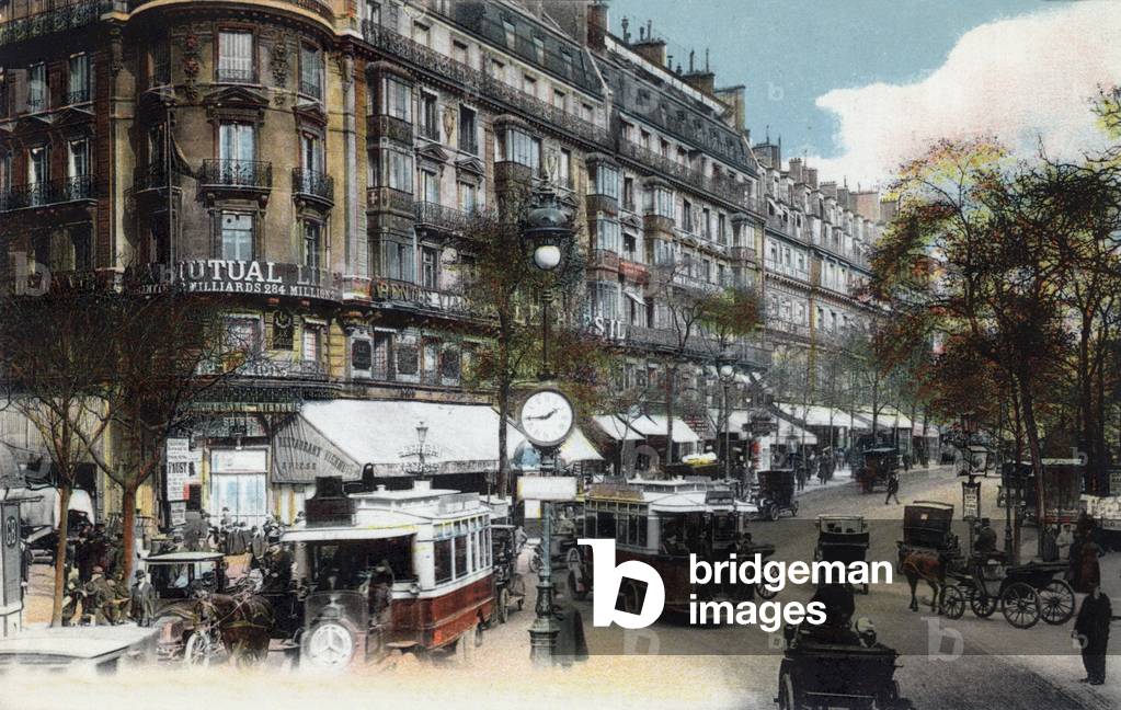 Paris: traffic on the Montmartre boulevard, postcard, c. 1900