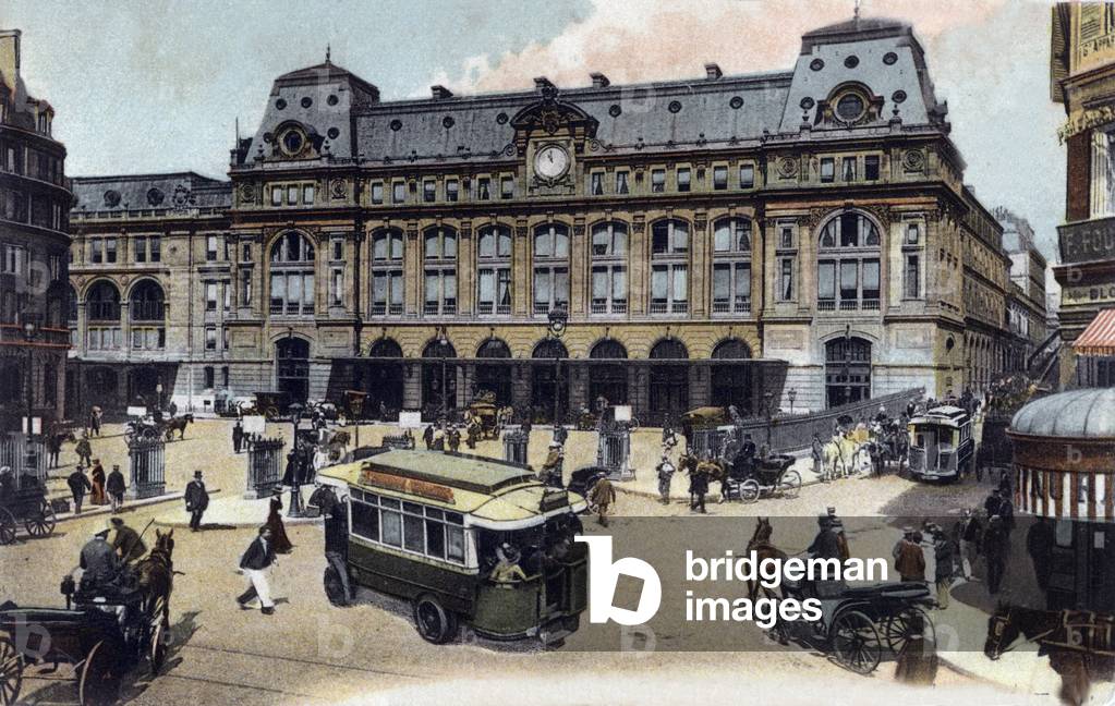 Paris: the gare Saint Lazare (station), postcard, c. 1905
