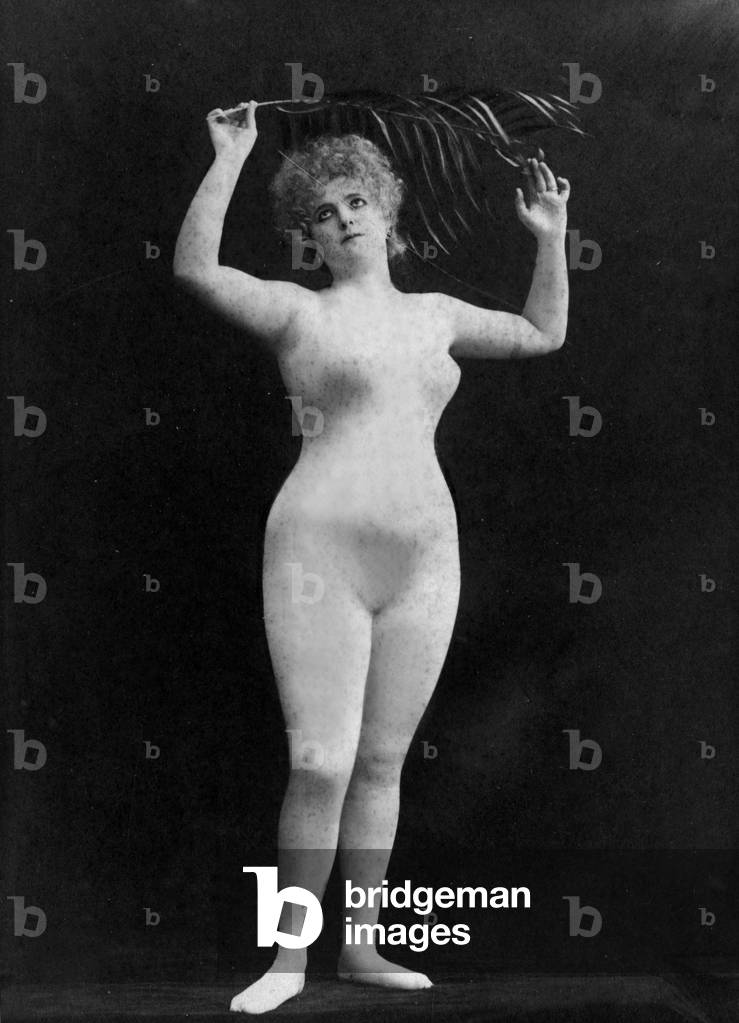 Clara Ward (1873-1916) c. 1905, postcard, photo by Reutlinger