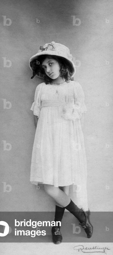 Simone Reutlinger Photo by Reutlinger