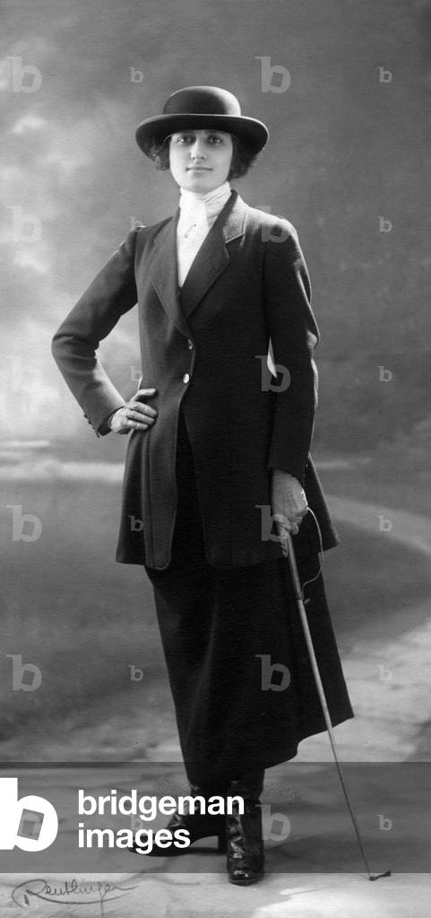 Simone Reutlinger Photo of Reutlinger May 1920