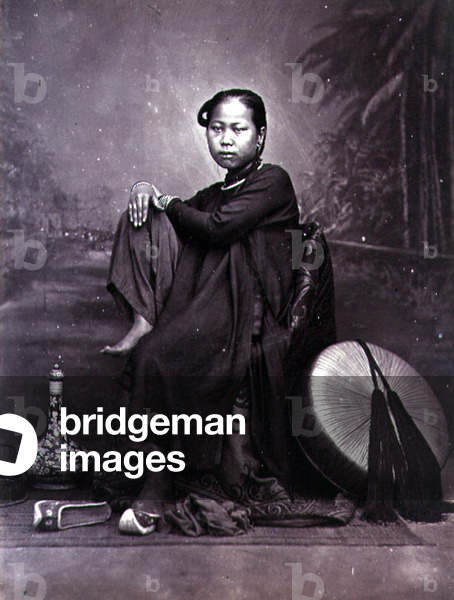 Portrait of a young Indonesian woman, 1870s (albumen print)