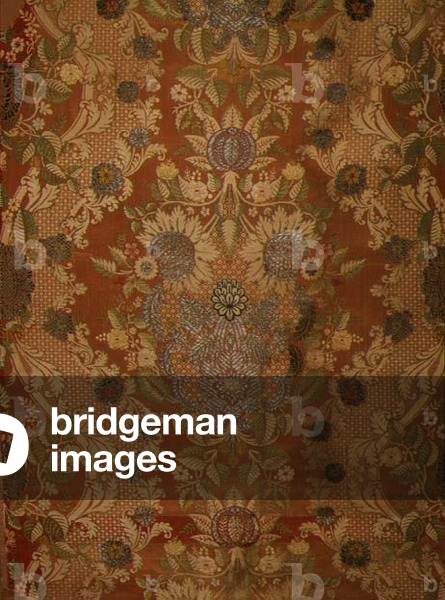 Fabric with 'lace' pattern, Lyons, c.1730 (silk, gilt and silver thread)