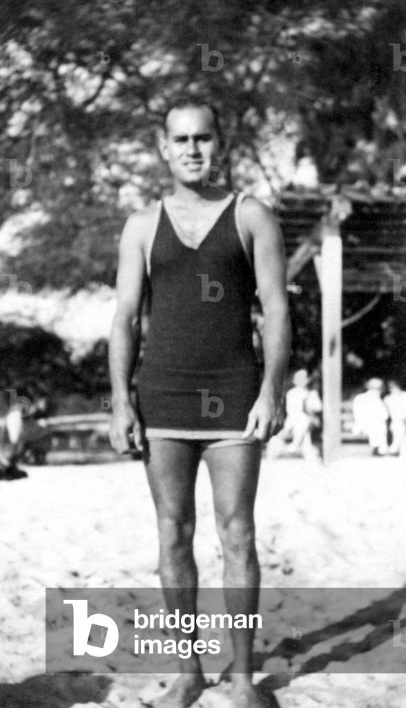 Outrigger Canoe Club, c.1920 (b/w photo)