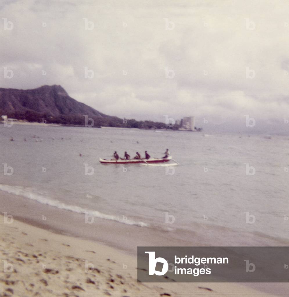Waikiki surf canoe, 1960s (photo)