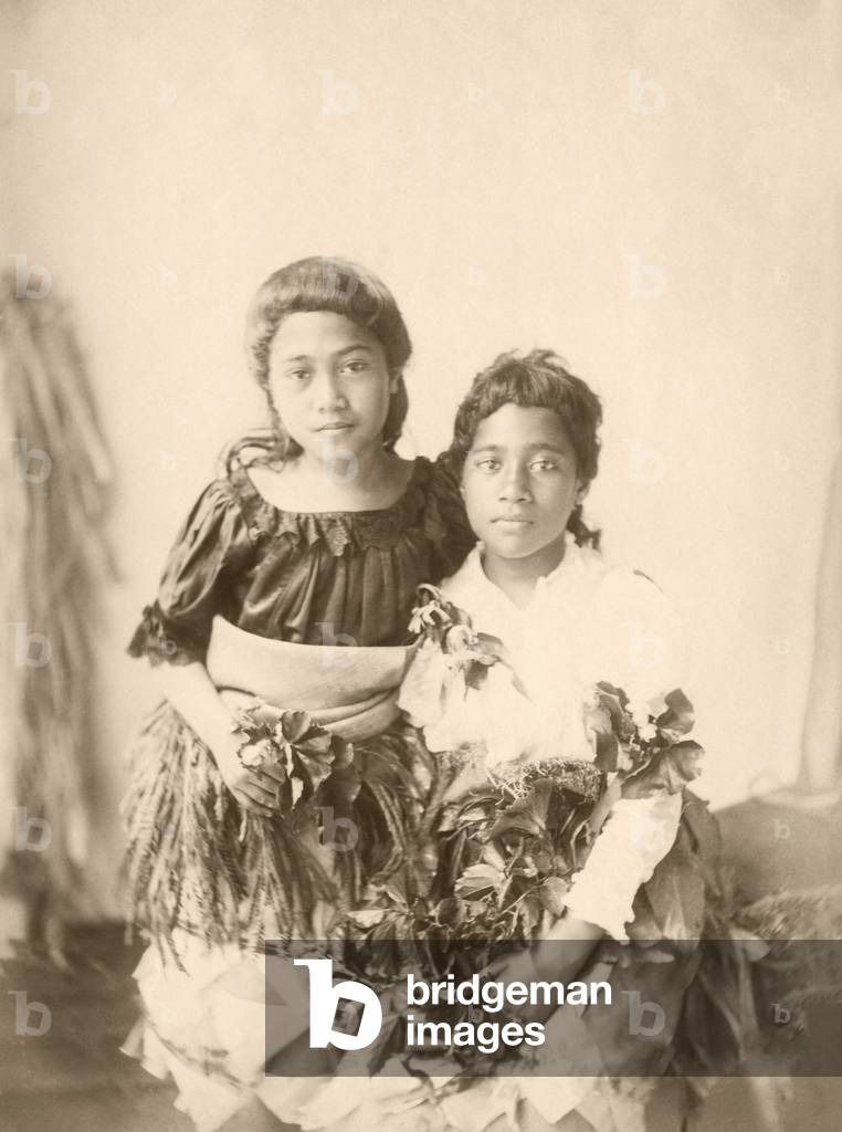 Tongan women: Letele and Naite (b/w photo)