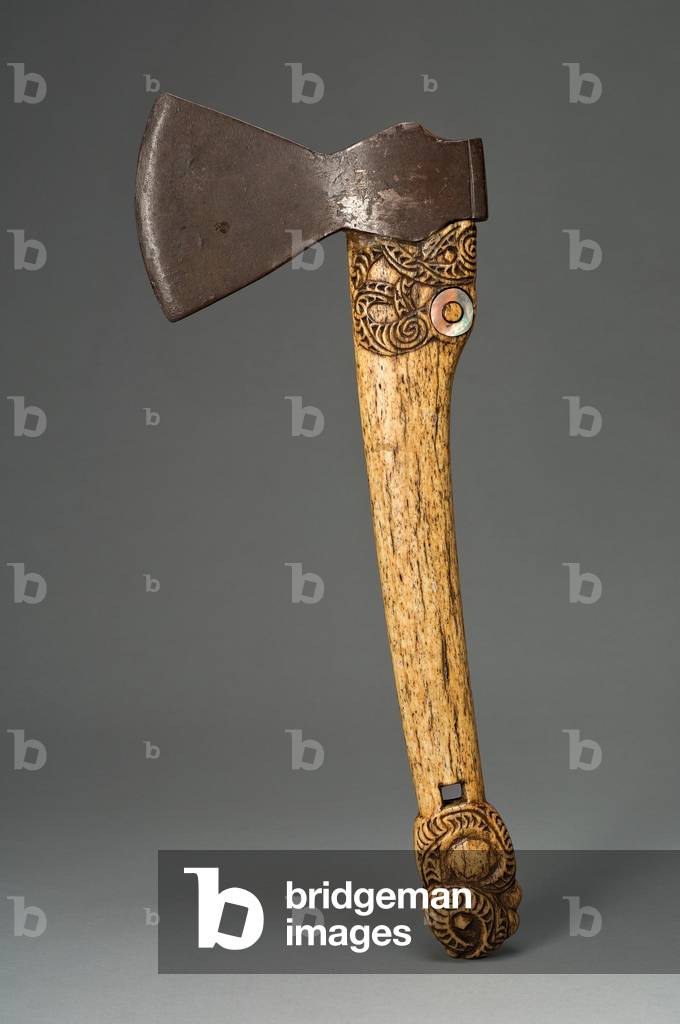 Patiti, tomahawk, early 19th century (whalebone, iron)