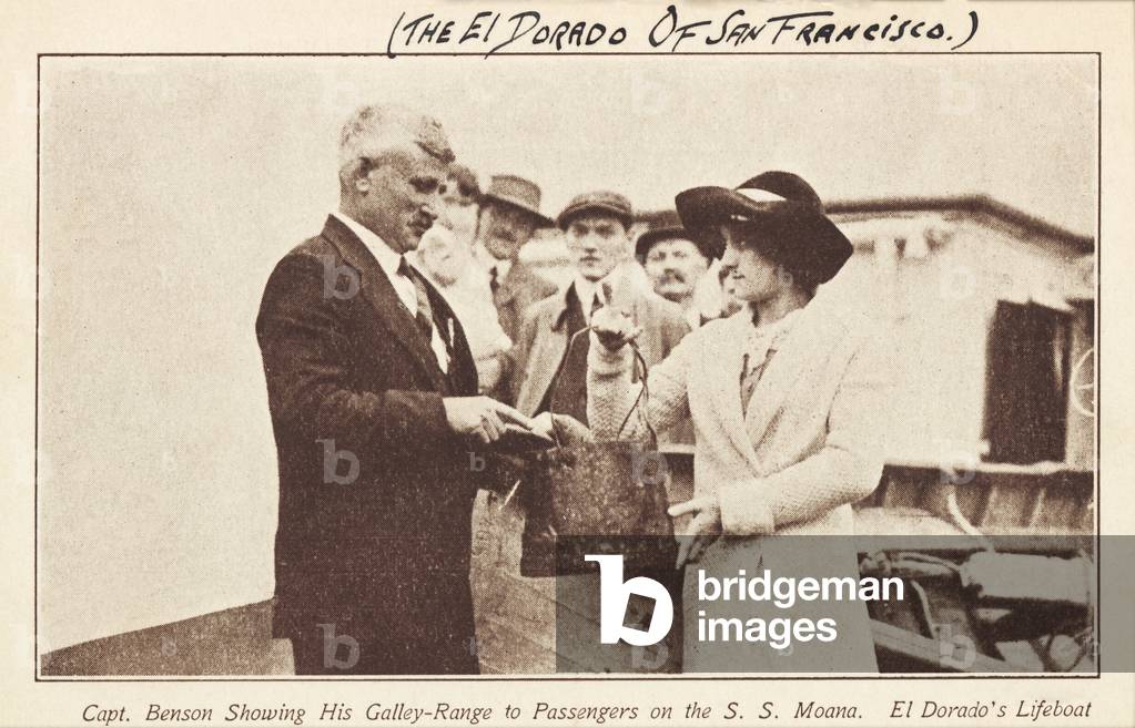 Capt. Benson showing his gallery-range to passengers on the S.S. Moana, El Dorado's lifeboat, photo c.1910s, printed as a postcard in the 1920s (b/w photo)