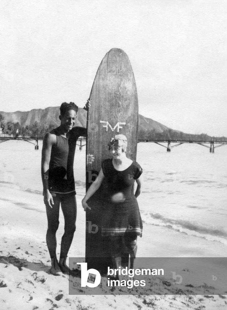 David Kahanamoku and friend, 1918 (b/w photo)