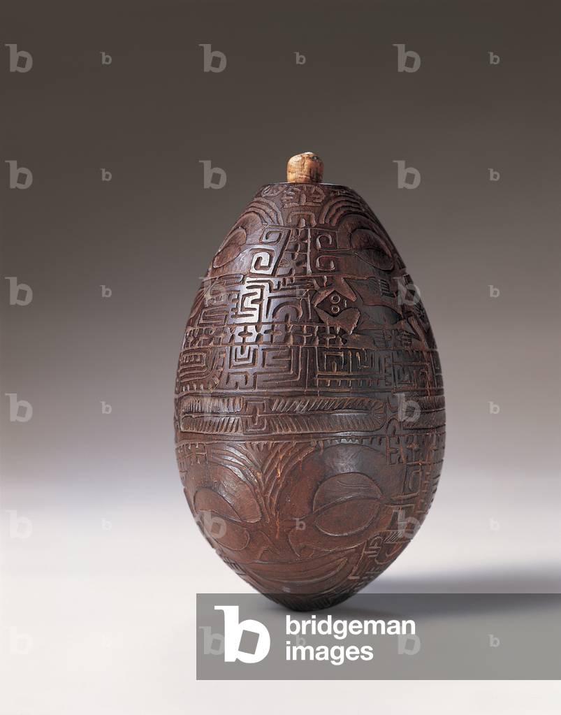Container, Marquesas Islands, mid-19th century (coconut shell, breadfruit wood (stopper))