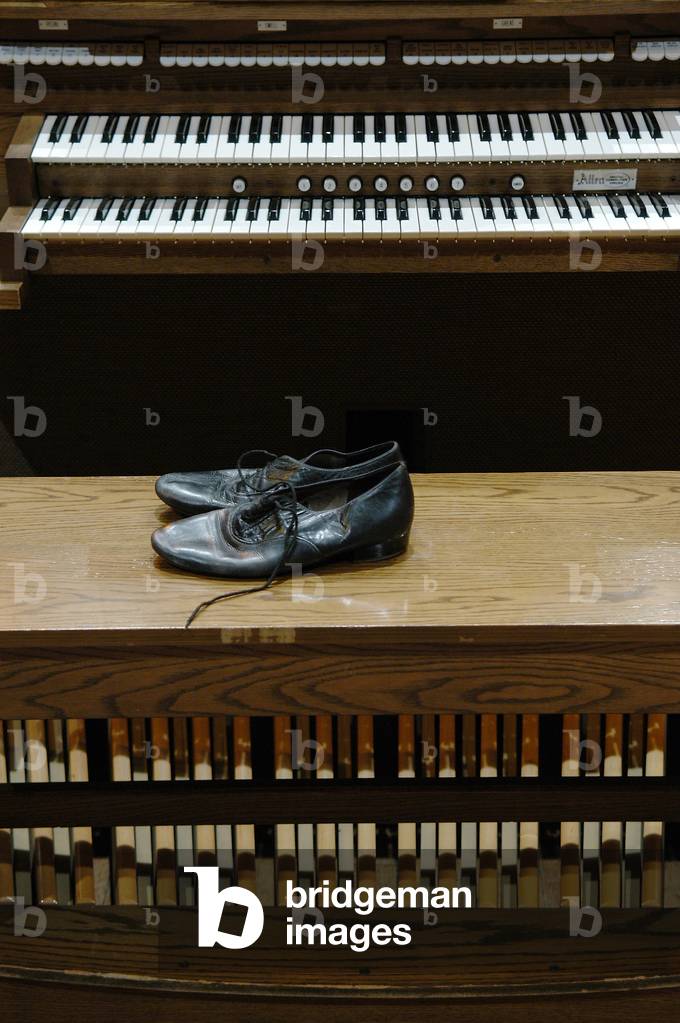 Organ with shoes next to it at Aldeburgh Festival 2004