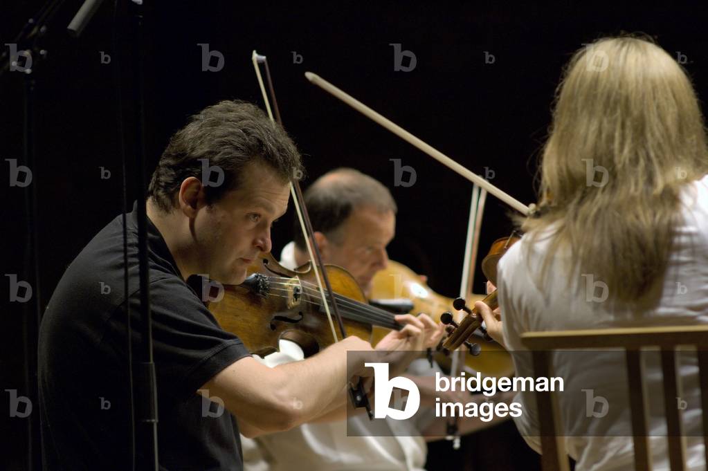 Belcea Quartet - rehearsing with Krysztof Chorzelski and Simon Rowland-Jones (violas) and Laura Samuel (violin) at Snape Maltings, Aldeburgh Festival, 2006
