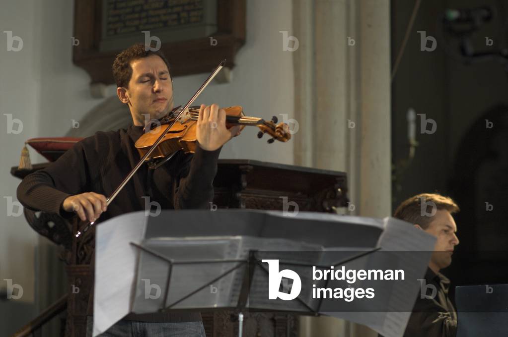 Antoine Tamestit (viola) and Markus Hadulla (piano) rehearsing at Aldeburgh Parish Church