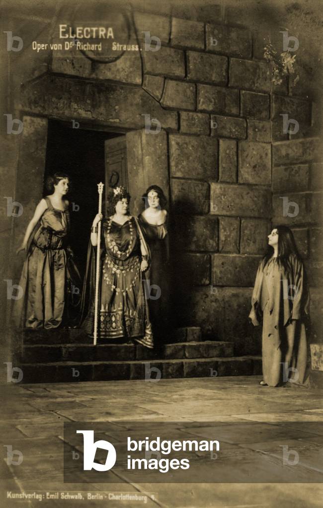 Ernestine Schumann-Heink as Klytemnestra, 1910