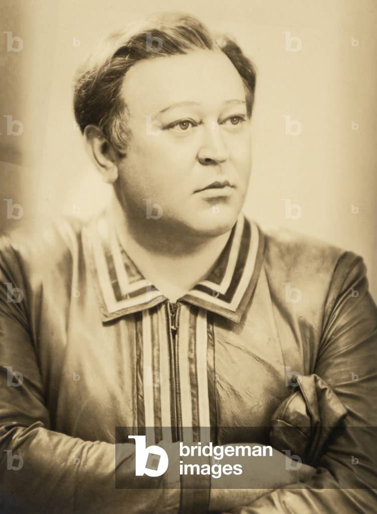 Franz Volker  - portrait in role as Erik in Richard Wagner 's opera The Flying Dutchman (Der fliegende Höllander)