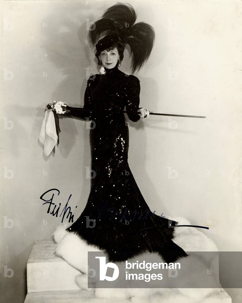 Fritzi Massary in 'Operette' by Noel Coward, 1936