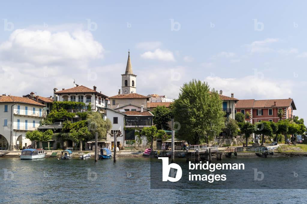 Fisherman Island, Borromean Islands, Piedmont, Italy (photo)