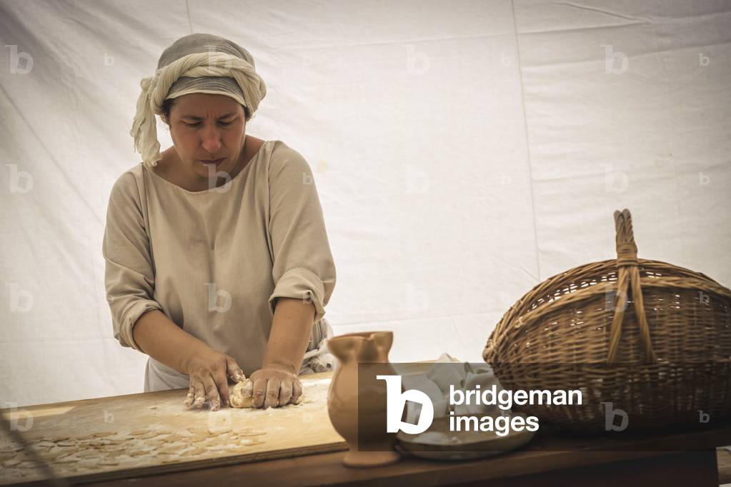 Civil and military customs and customs: Field kitchen., Castel Beseno, Trento, Italy (photo)
