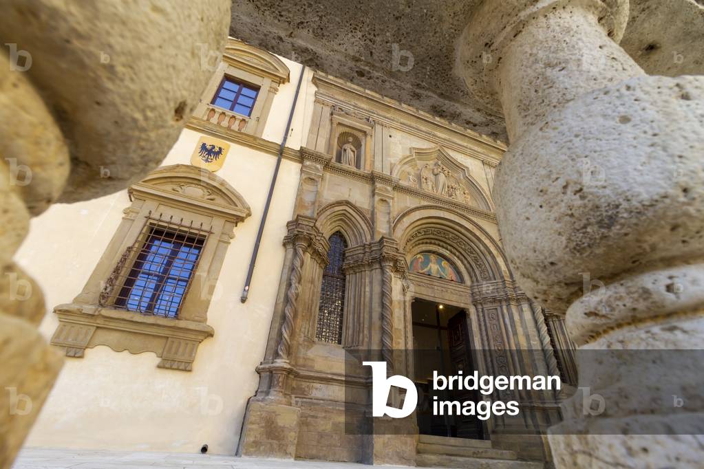 Palace of the Fraternity of the Laity, Arezzo, Tuscany, Italy (photo)