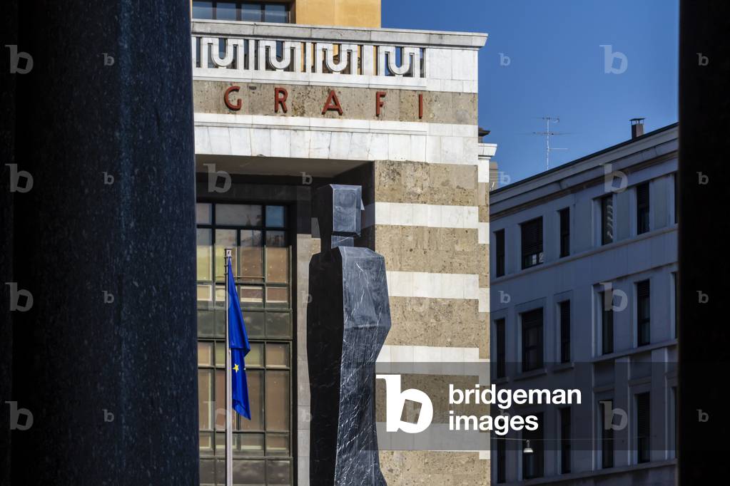 Piazza della Vittoria, Mimmo Paladino: Stone, marble, 2017, Brescia, Lombardy, Italy (photo)