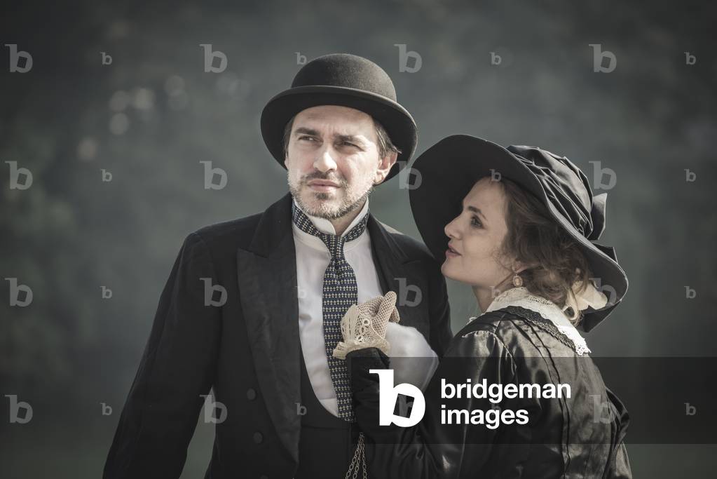 Honeymoon trip to Turin, young married couple: portrait on the banks of the river Po., Turin, Piedmont, Italy (photo)