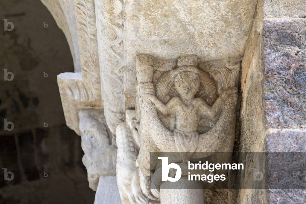 Capital portal of the zodiac, Sacra di San Michele, Turin, Italy, 2020 (photo)