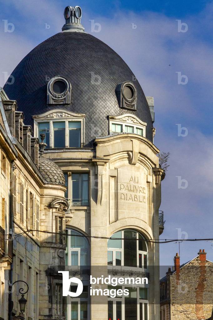 Department Store “Au Pauvre Diable”, Dijon, Burgundy, France (photo)
