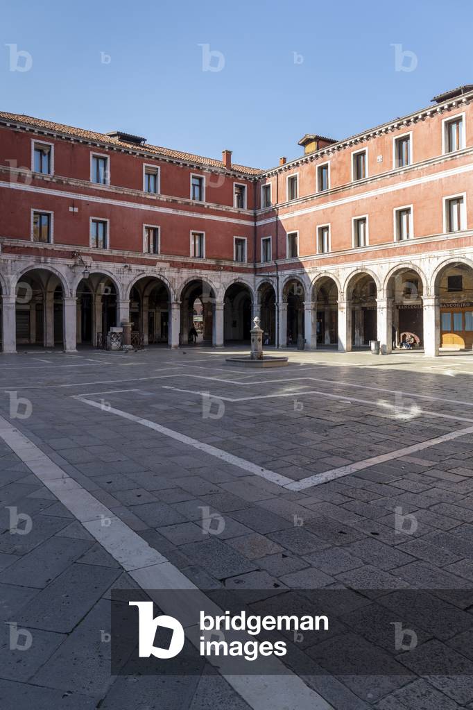 Campo San Giacomo di Rialto, Venice, Italy (photo)