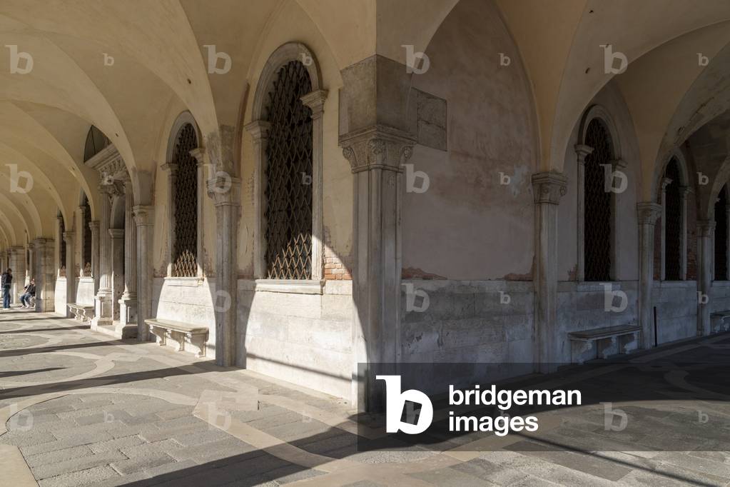 Palazzo Ducale i portici, Venice, Italy (photo)