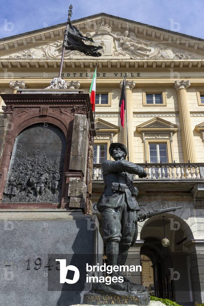 Monument to the Italian soldier at the foot of the town hall of Aosta, Aosta, Valle D'Aosta, Italy (photo)