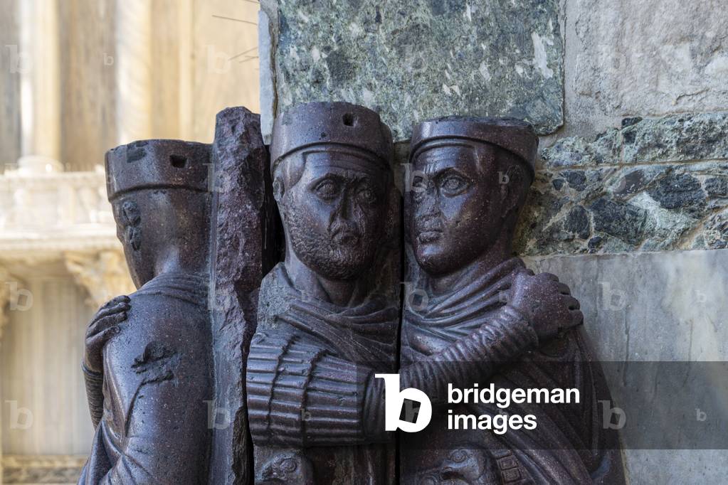 Monumento ai Tretarchi, Venice, Italy (photo)