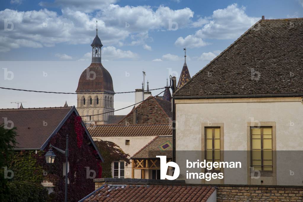 Old Town, Beaune, Burgundy, France (photo)